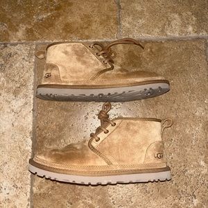 UGG chestnut mini boots womens size 7